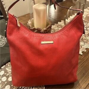 Vince Camuto Red Leather Women's Shoulder Handbag w dust bag